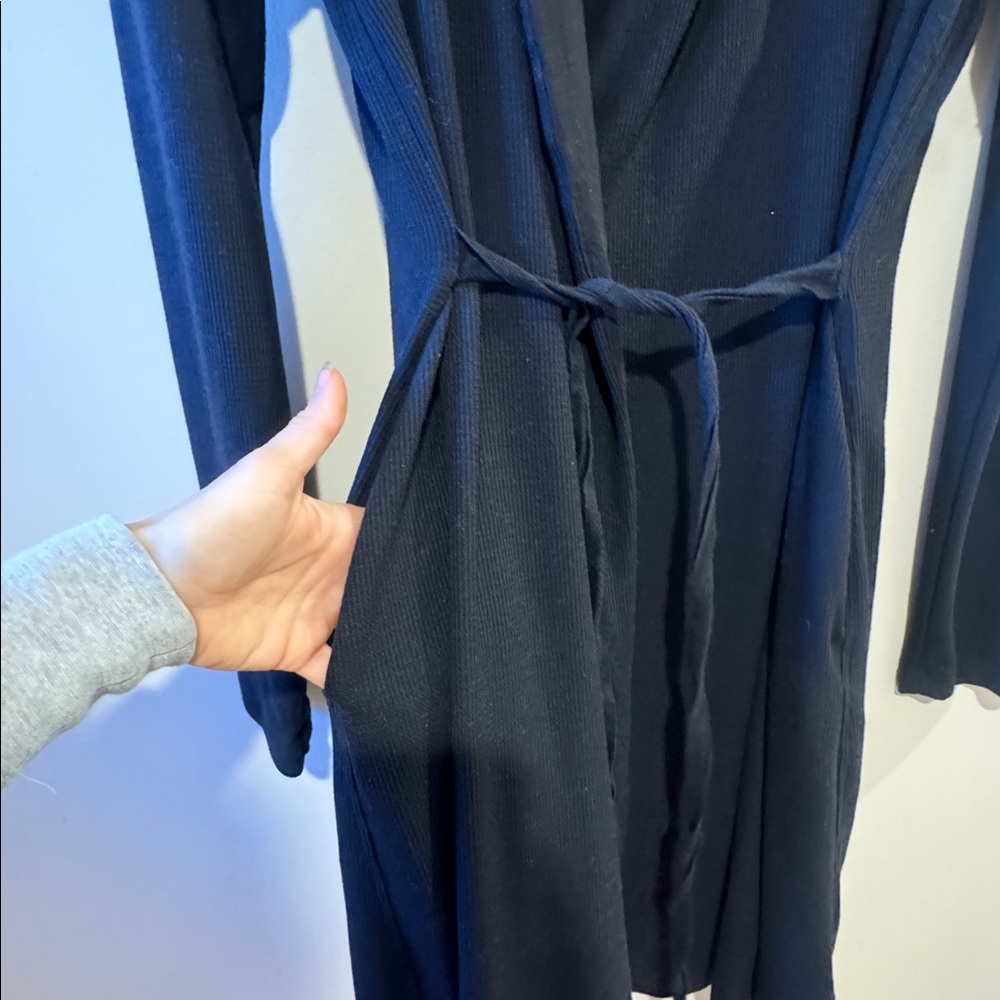 Athleta Black Robe Size XS - Wind Down Sleep‎ Robe - Picture 9 of 12